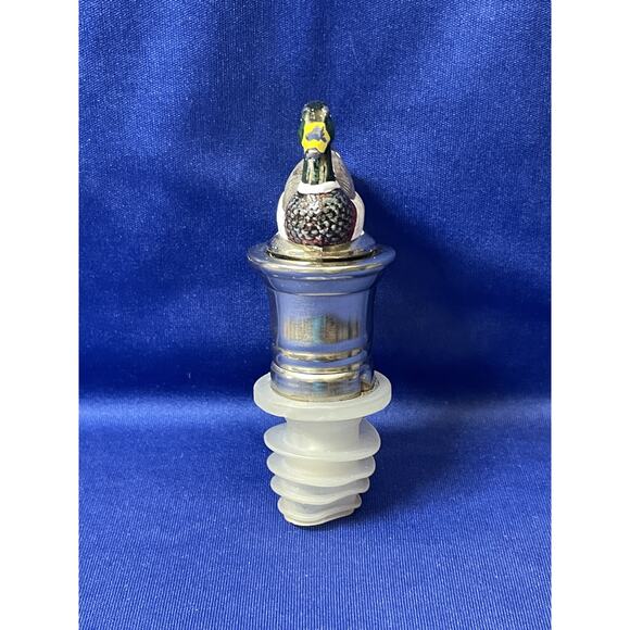 Vintage Metal Screw Top Spout Bottle Stopper Duck Design - Picture 2 of 7